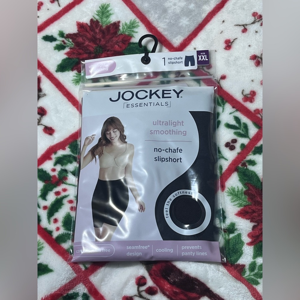 Jockey Essentials Black Ultralight Smoothing Slipshort